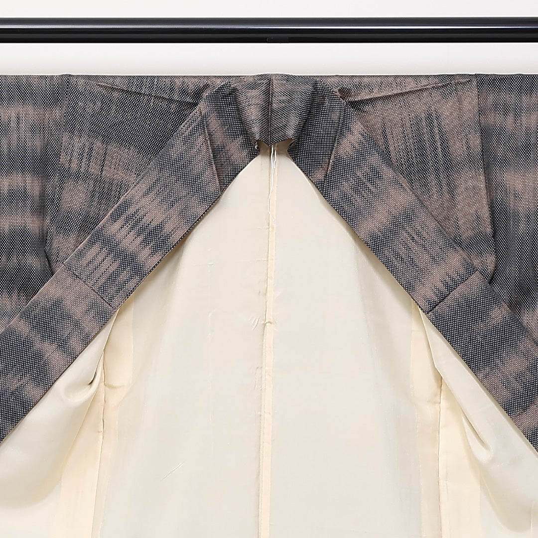 紬 袷 身丈159cm 裄66cm 正絹 平織 蚊絣 茶系 Sランク 1216-01375