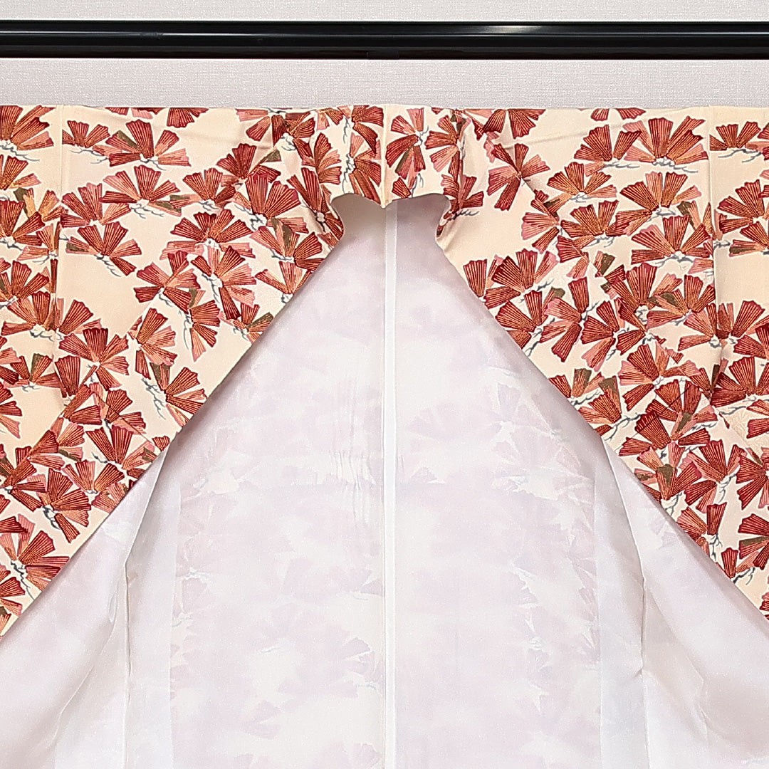 未使用品 小紋 袷 身丈158cm 裄丈63cm 正絹 Sランク インフォーマル 広衿 Mサイズ 金彩 しつけ糸 植物柄 クリーム系 RP 1221-14309