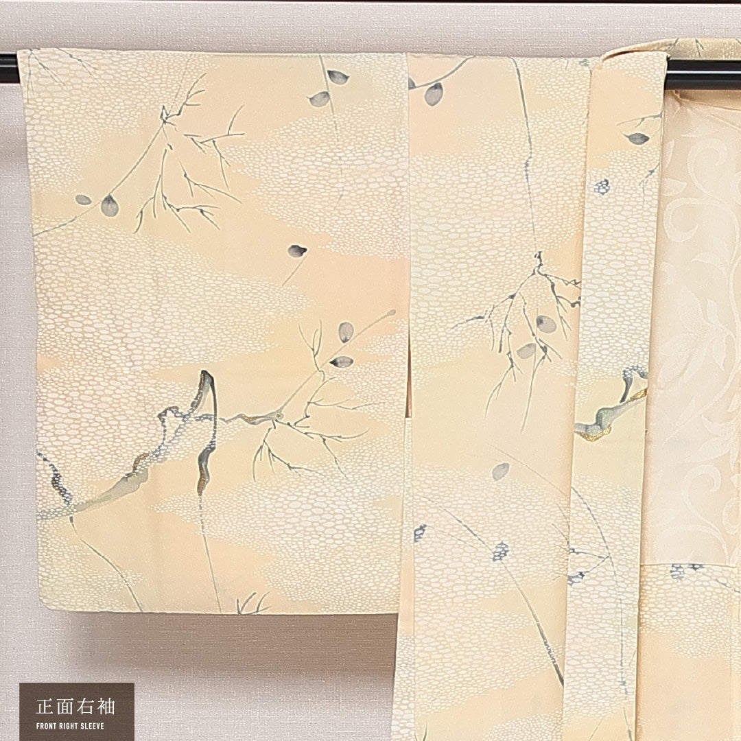 羽織 袷 身丈81cm 裄丈64cm 正絹 Bランク カジュアル Mサイズ 金彩 植物柄 クリーム系 HP 1232-13942