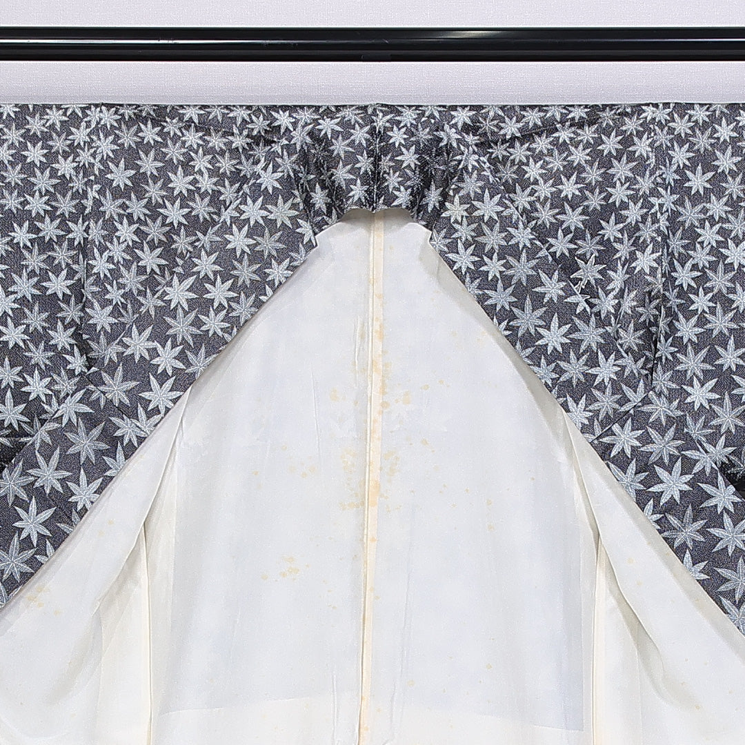 小紋 身丈154cm 裄丈63cm S 正絹 Bランク 袷 広衿 紅葉 刺繍 銀糸 1215-10528