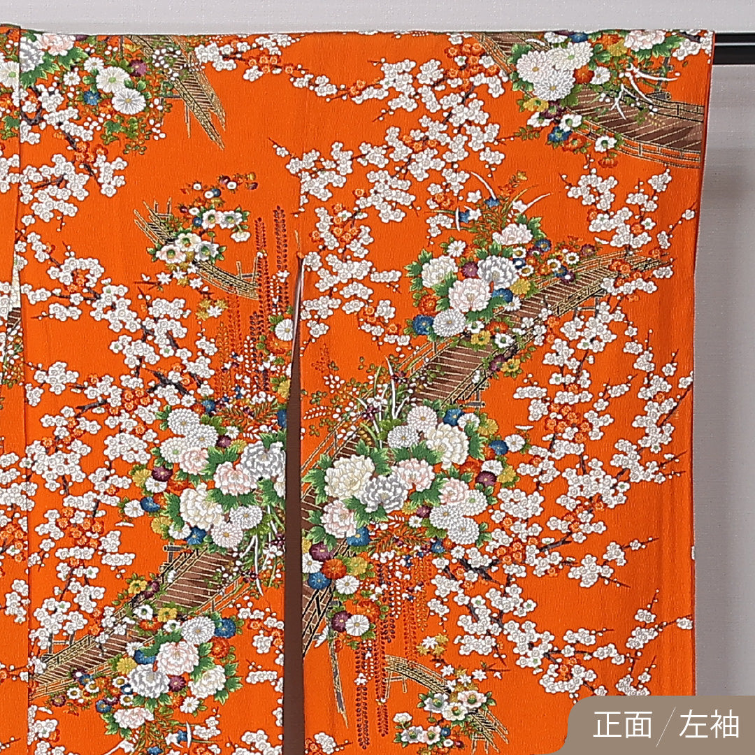 小振袖 袷 身丈159cm 裄丈62cm 正絹 Sランク セミフォーマル バチ衿 Mサイズ ふくれ織 橋 梅 朱系 M4 1216-06766