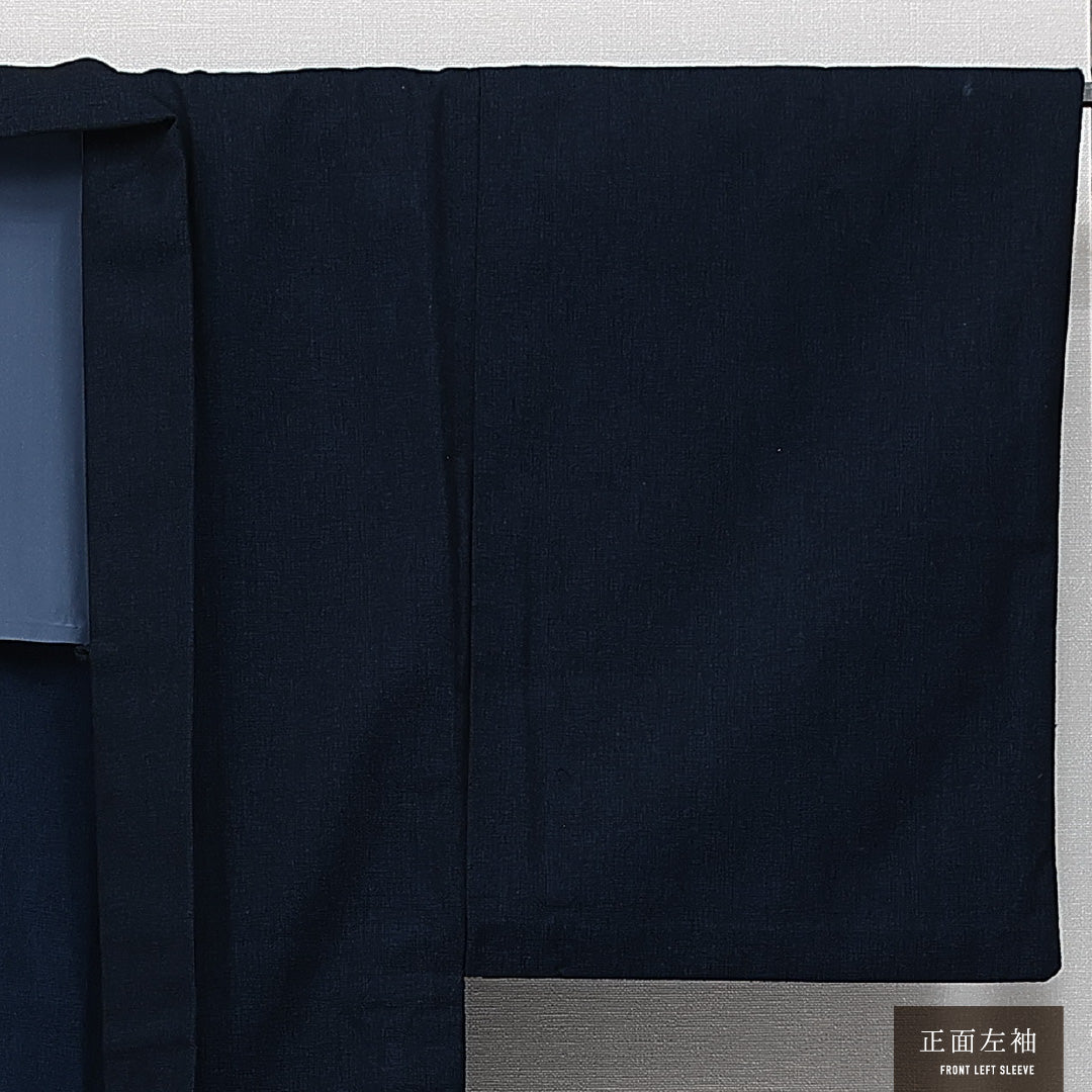 ウールの羽織 男性用（紬） 洗える着物 単衣 身丈101cm 裄丈69cm ウール Bランク Mサイズ カジュアル 無地調柄 紺系 1219-14589