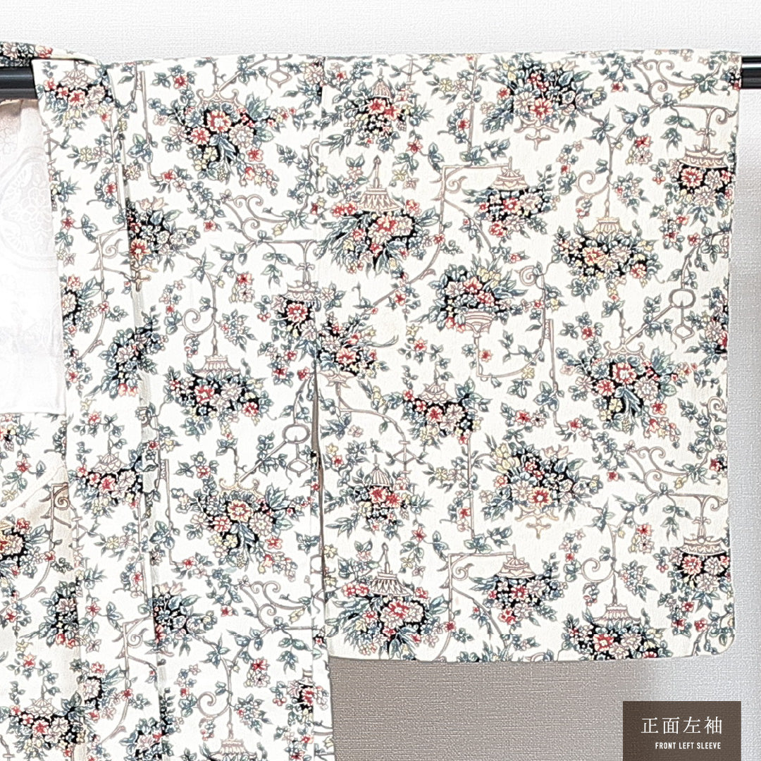羽織 袷 身丈77cm 裄丈62cm 正絹 Cランク Sサイズ カジュアル 紐あり 花柄 白系 1217-14806