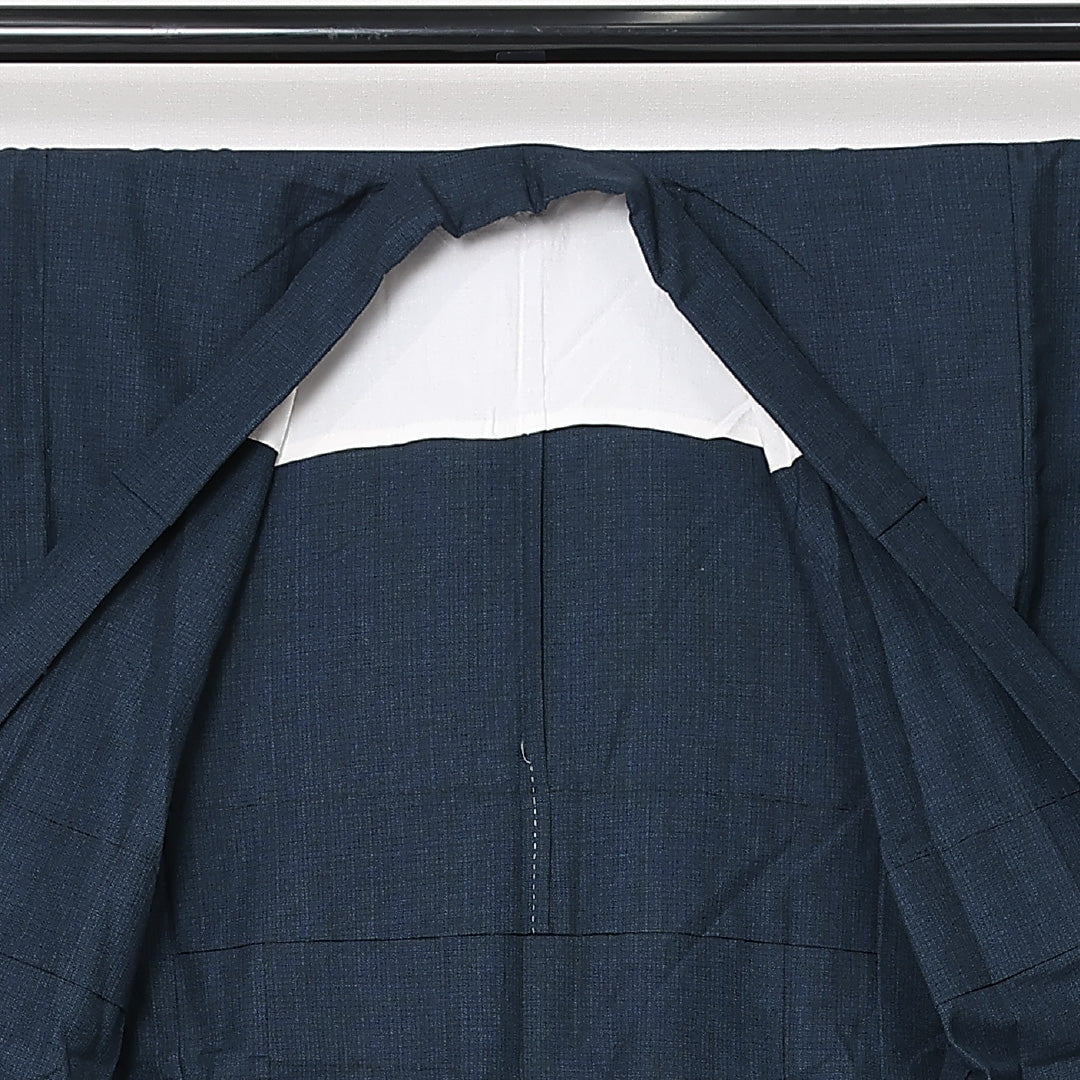 男着物 単衣 身丈130cm 裄丈65cm 正絹 Sランク カジュアル 棒衿 XSサイズ 居敷当て 肩当て 創作柄 紺系 RP 1224-13049