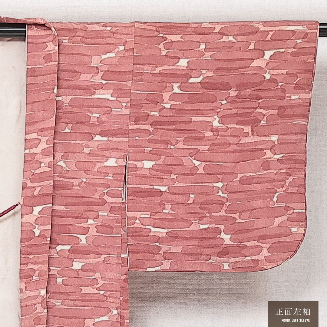 羽織 袷 身丈72cm 裄丈62cm 正絹 Cランク カジュアル Sサイズ 紐あり 創作柄 ピンク系 HP 1232-13901