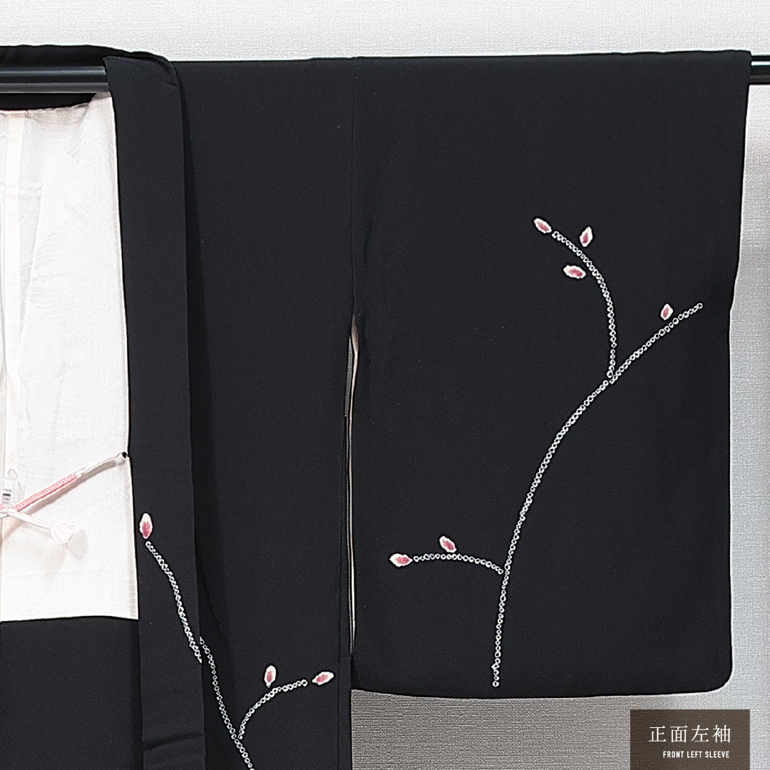 黒羽織 袷 身丈82cm 裄丈62cm 正絹 Sランク Sサイズ インフォーマル 紐あり 絵羽羽織 蕾 黒系 1217-14765
