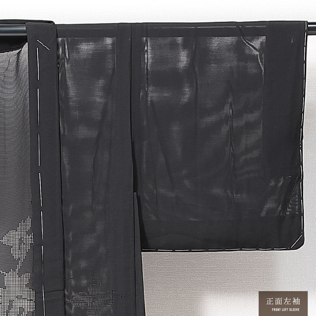 新古品 黒羽織 夏物 絽 身丈78cm 裄丈62cm 正絹 Nランク Sサイズ 一つ紋（三つ割桔梗） セミフォーマル 絵羽羽織 もじり織 菖蒲 しつけ糸 黒系 1217-14686
