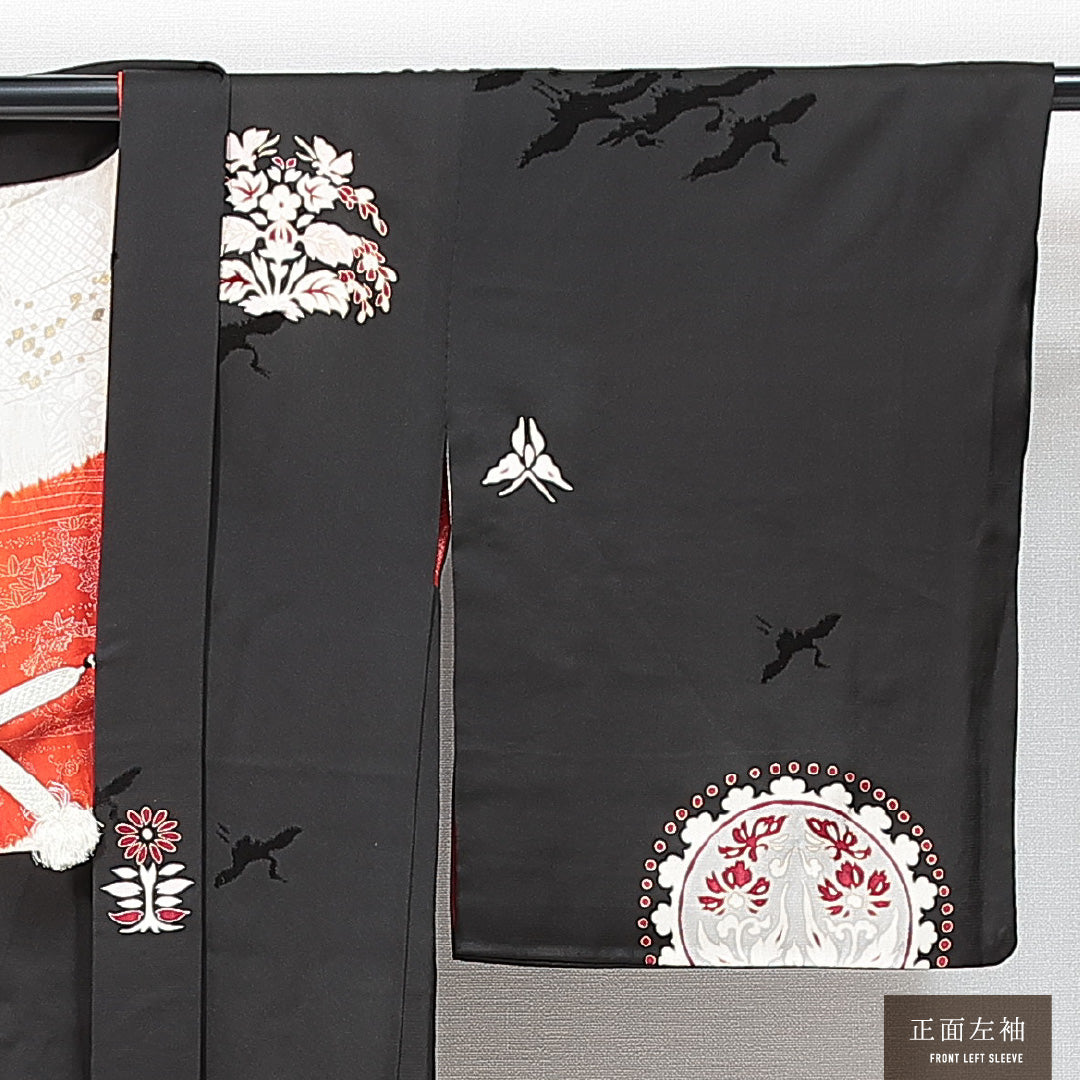 アンティーク 黒羽織 袷 身丈92cm 裄丈62cm 正絹 Aランク 一つ紋 (唐花) Sサイズ 織り出し 絵羽羽織 紐あり 鶴 唐華丸文 黒系 M4 1233-14757