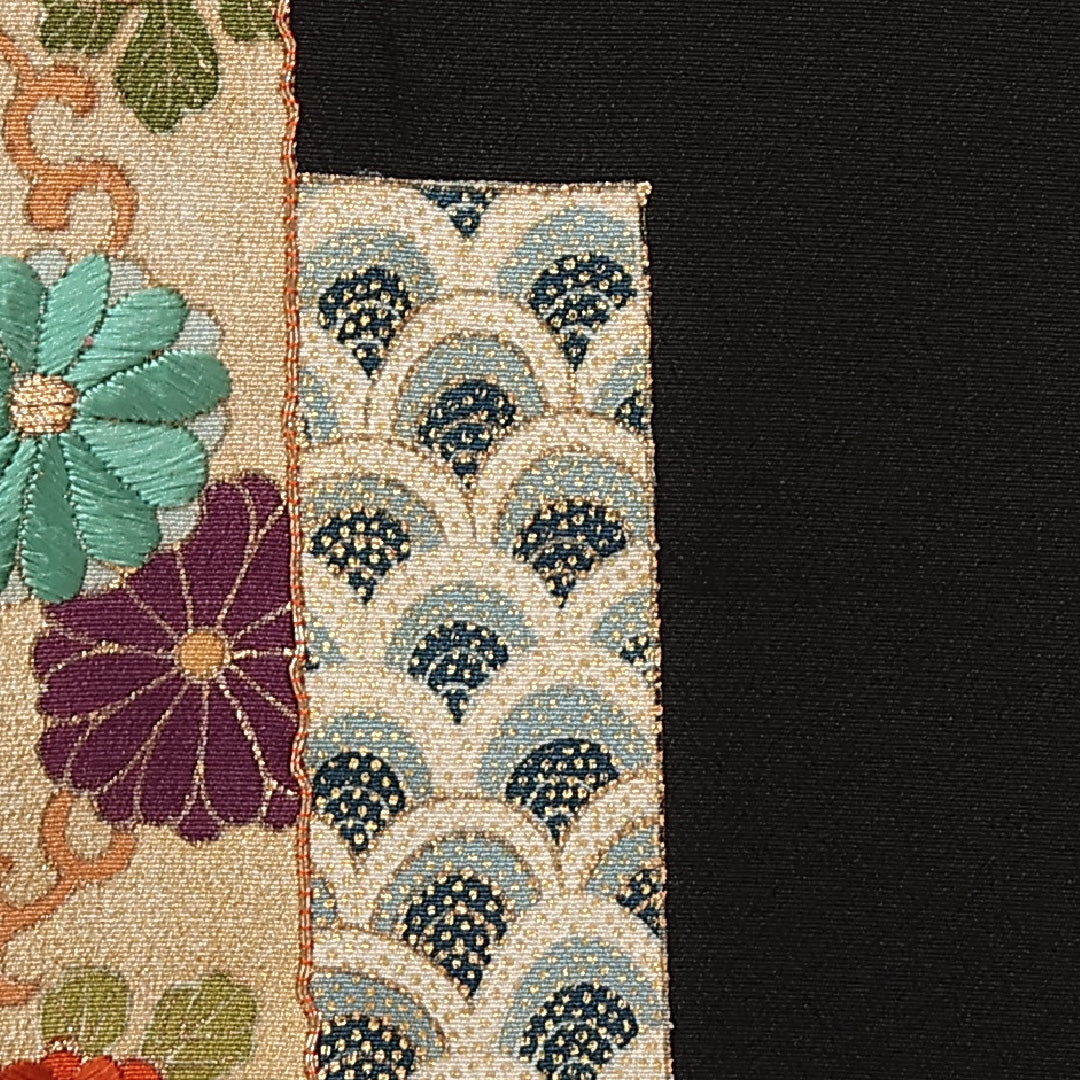 黒留袖 五つ紋 三つ竜胆橘 身丈166cm 裄丈65.5cm Sランク 正絹 袷 広衿 XL 刺繍 金駒刺繍 吉祥文様 短冊 フォーマル 古典的 華やか 黒系 1211-F0565