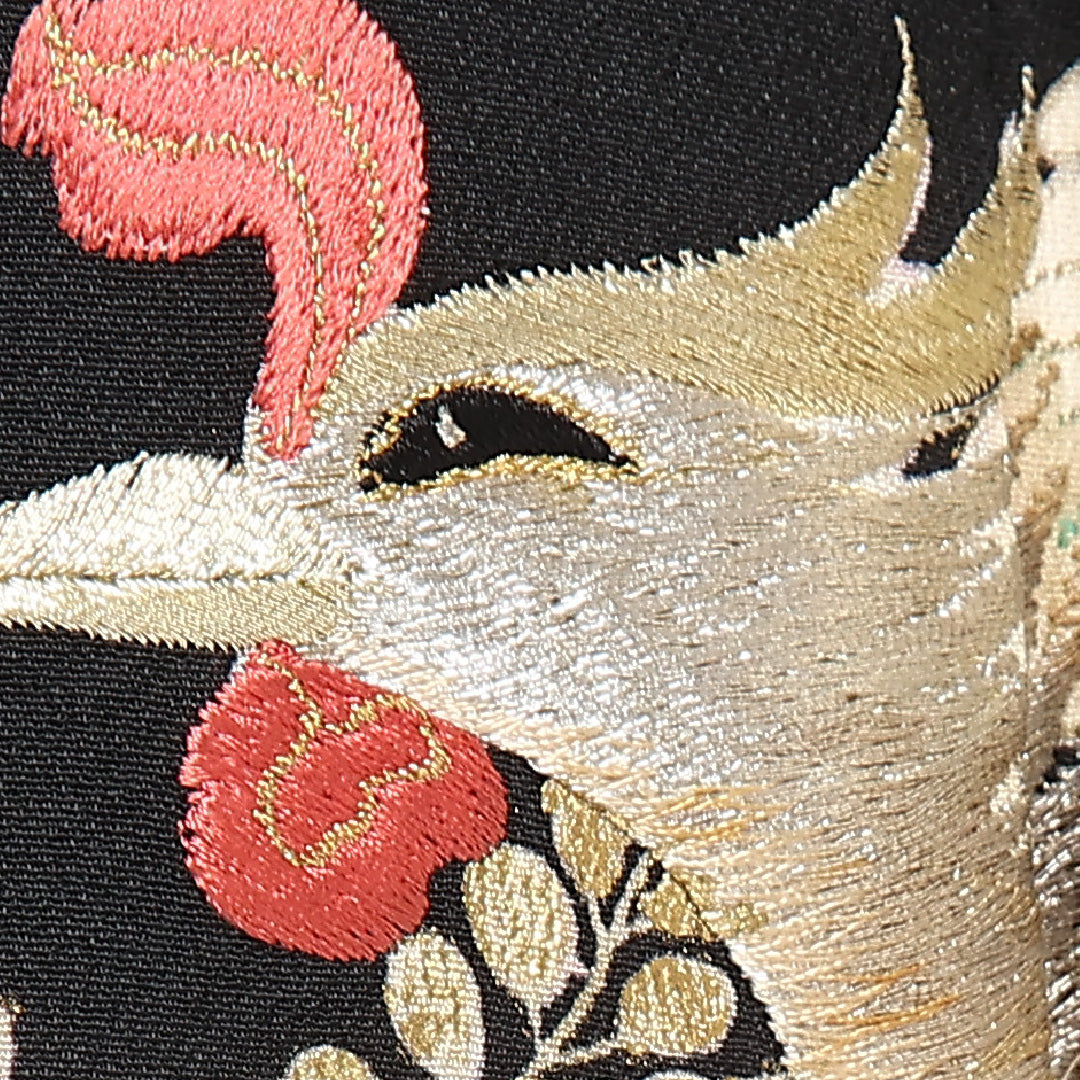 黒留袖 五つ紋 五三桐 身丈154cm 裄丈64cm Bランク 正絹 袷 比翼 広衿 S 刺繍 鳳凰 桐 フォーマル 古典的 格調高い 黒系 1211-F0530