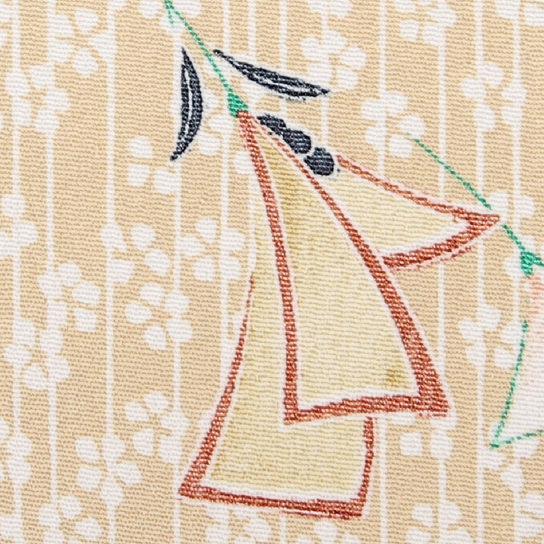 小紋 袷 洗える着物 身丈155cm 裄丈63cm Aランク ポリエステル 広衿 Mサイズ インフォーマル 梅 古典的 しとやか クリーム系 ベージュ系 1215-13591