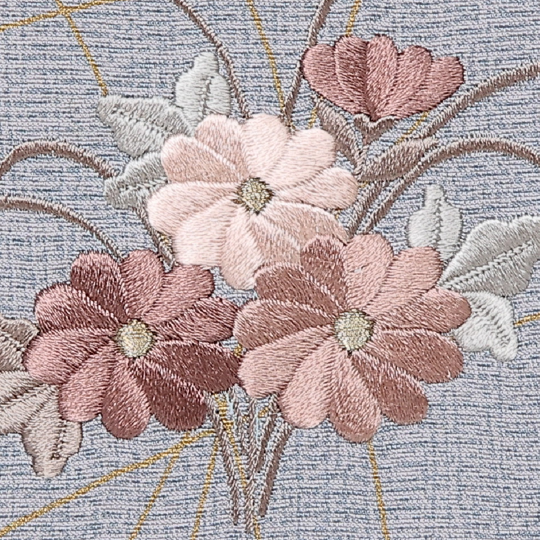 訪問着 袷 身丈150cm 裄丈61cm Sランク 正絹 広衿 Sサイズ セミフォーマル 蘇州刺繍 菊 シック 気品 グレー系 1212-13598