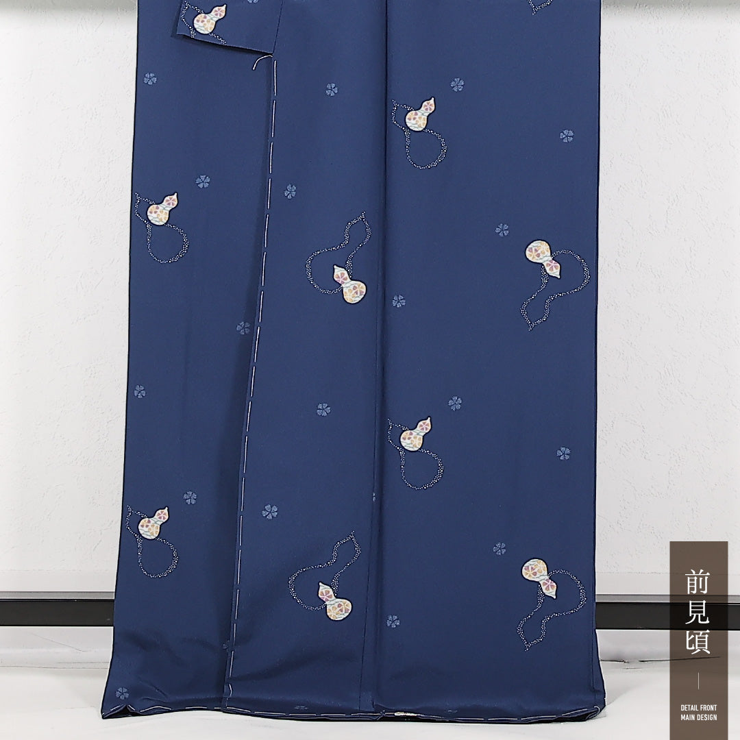 未使用品 洗える着物 小紋 袷 身丈169cm 裄丈66cm ポリエステル Sランク インフォーマル 広衿 XLサイズ ひょうたん 紺系 RP 1221-17441