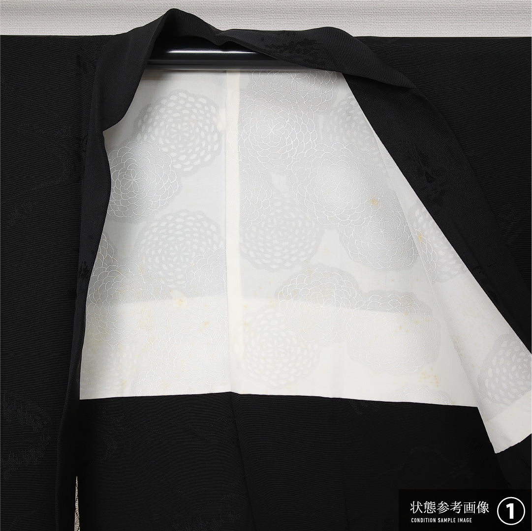 黒羽織 袷 身丈79cm 裄丈64cm 正絹 Cランク 一つ紋 (違い鷹の羽) セミフォーマル Mサイズ 紐あり 創作柄 黒系 HP 1233-13698