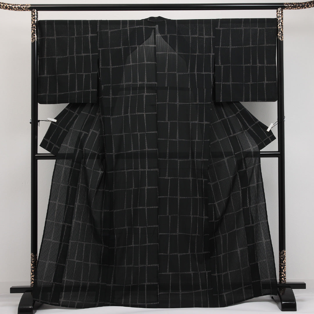 夏物 洗える着物 小紋 身丈165cm 裄丈68cm ポリエステル Aランク インフォーマル 広衿 Mサイズ 格子 黒系 RP 1221-17307