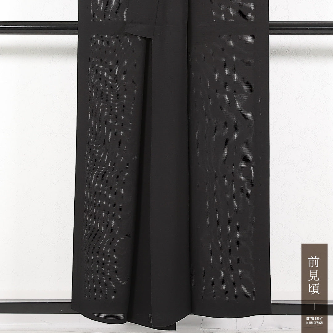 未使用品 夏物 黒紋付 絽 身丈153cm 裄丈34cm 正絹 Sランク 五つ紋 (五三桐) フォーマル 広衿 Sサイズ しつけ糸 黒系 RP 1230-17398