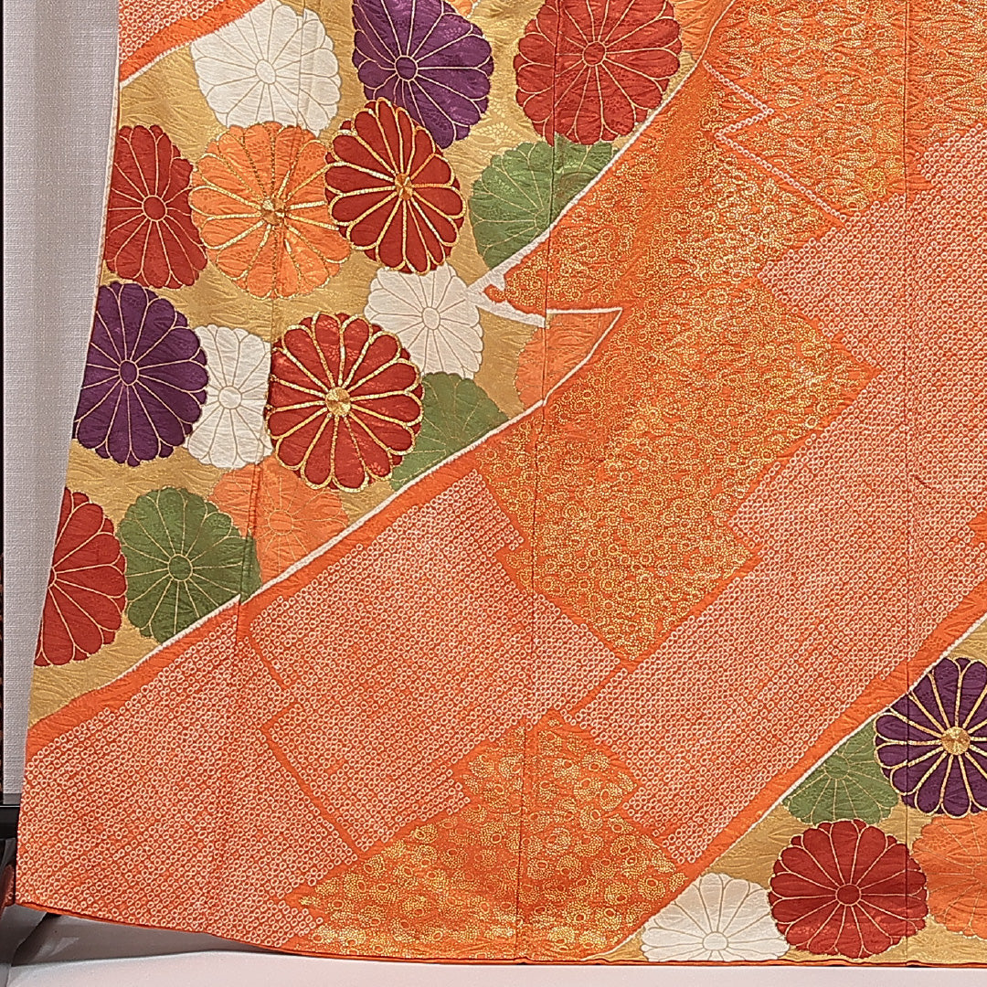 振袖 袷 身丈168cm 裄丈66cm 正絹 Sランク フォーマル 広衿 XLサイズ 金駒刺繍 菊 朱系 RP 1215-07010