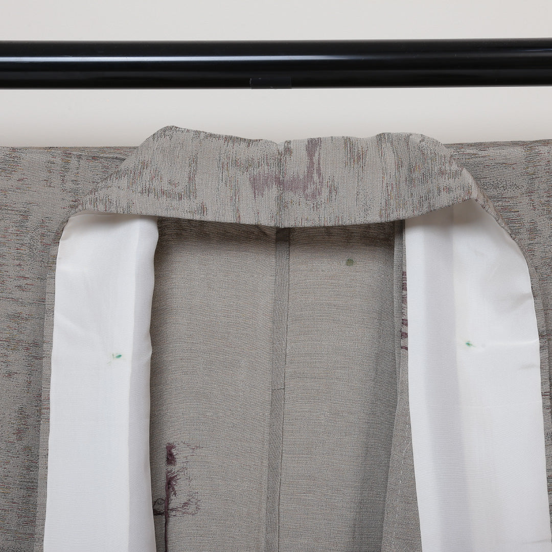 紬 単衣 身丈157cm 裄丈62cm 正絹 Cランク Mサイズ バチ衿 カジュアル 創作柄 グレー系 1216-02964