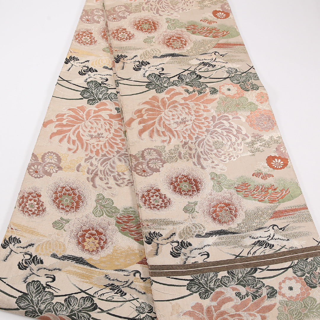 アンティーク 丸帯 帯丈372cm 正絹 全通 鶴 菊 ベージュ系 1242-02565
