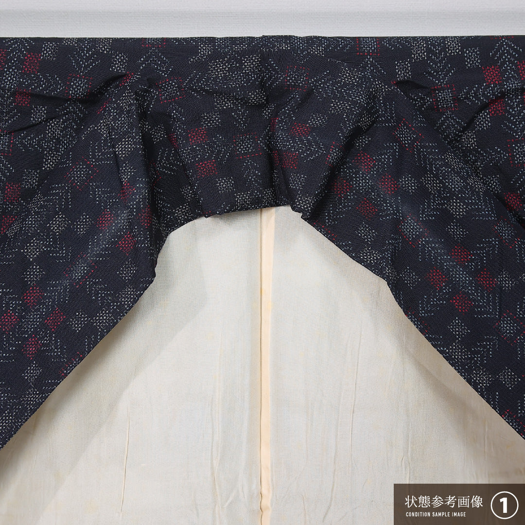 紬 袷 身丈154cm 裄丈65cm 正絹 Aランク カジュアル 広衿 Sサイズ 幾何学柄 紺系 RP 1223-11930