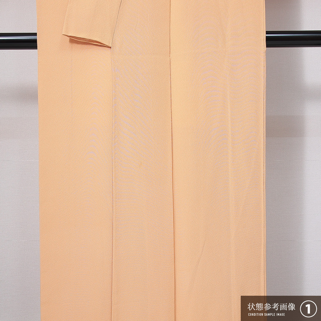 色無地 袷 身丈157cm 裄丈61cm 正絹 Bランク 一つ紋 (剣片喰) セミフォーマル 広衿 Mサイズ 無地 ベージュ系 RP 1219-14955