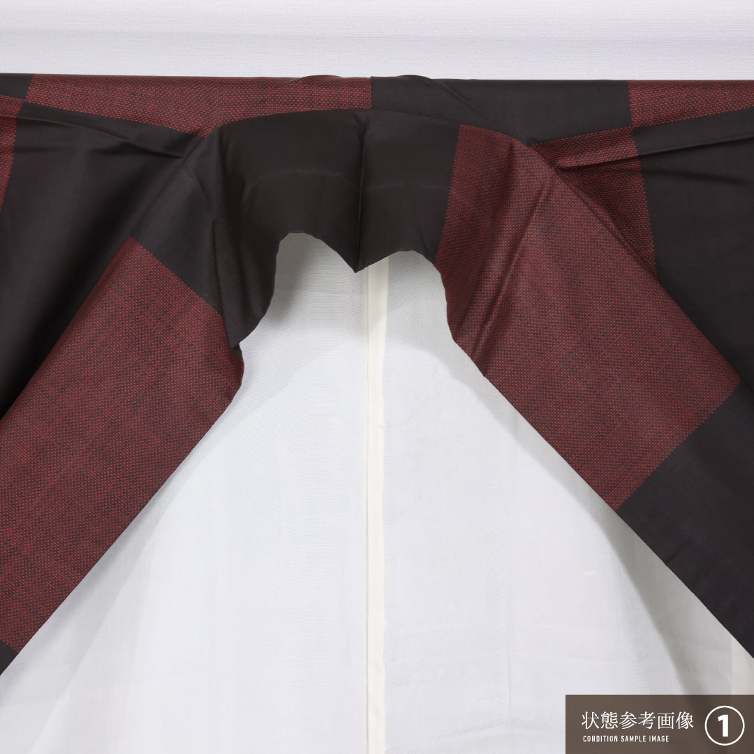 大島紬 袷 身丈158cm 裄丈64cm 正絹 Aランク インフォーマル 広衿 Mサイズ 市松 黒系 M4 1223-11469