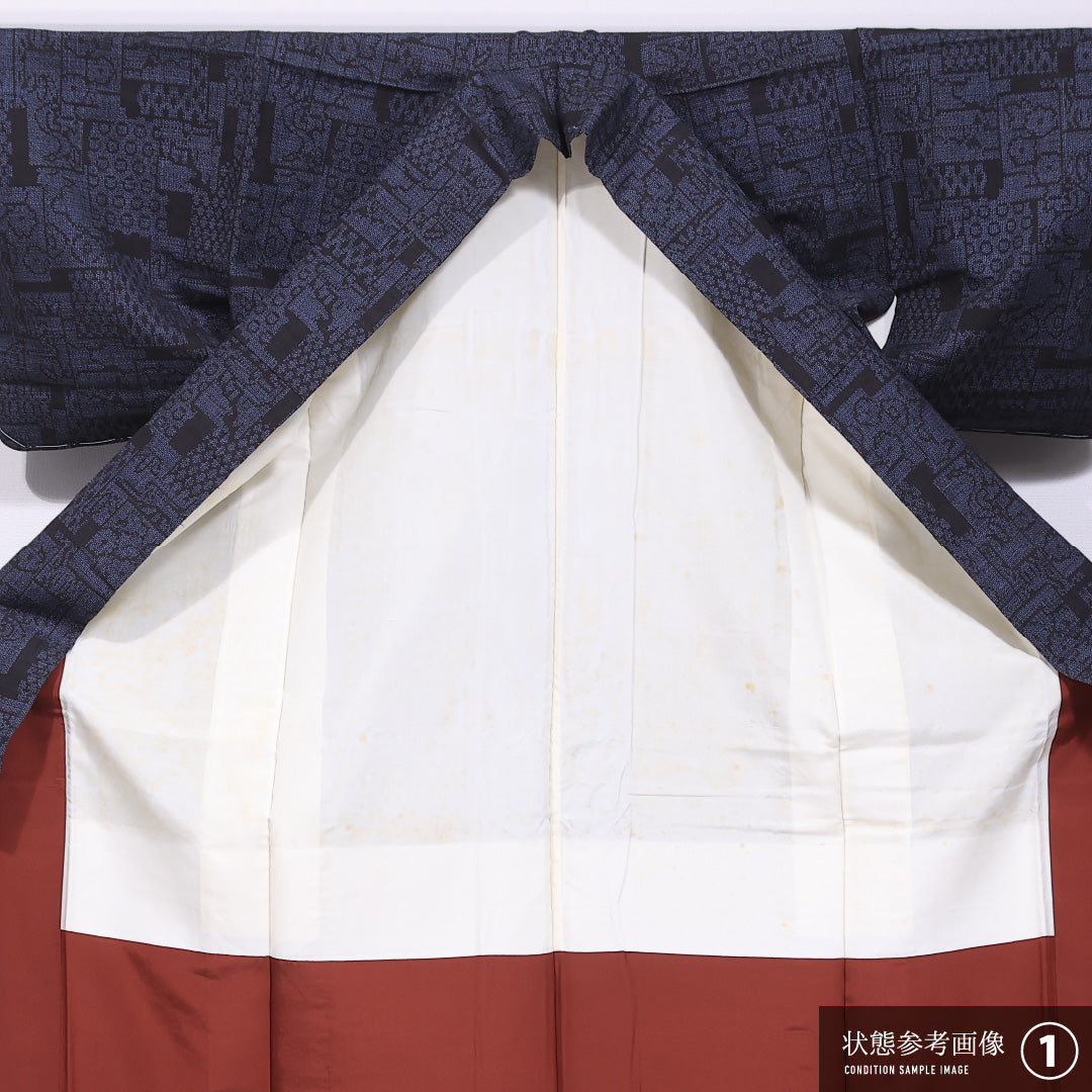 紬 袷 身丈163cm 裄丈63cm 正絹 Aランク カジュアル 広衿 Lサイズ 幾何学柄 紺系 RP 1223-11824