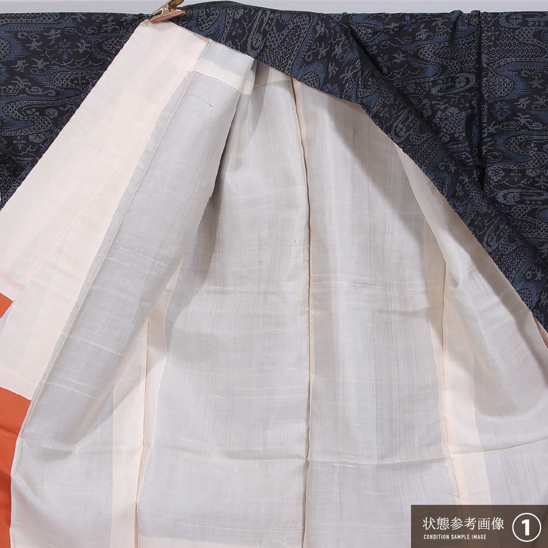 大島紬 袷 身丈155cm 裄丈64cm 正絹 Aランク インフォーマル 広衿 Mサイズ 流水 雪花 紺系 M4 1223-11782