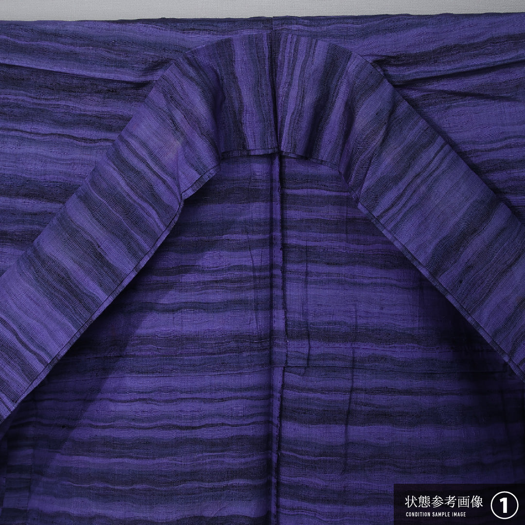 紬 単衣 身丈151cm 裄丈63cm 正絹 Cランク カジュアル 広衿 Sサイズ 居敷当て 抽象柄 紫系 HP 1223-12264