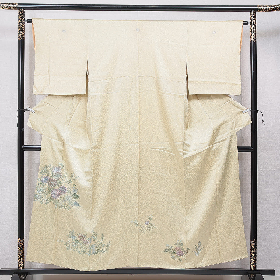 色留袖 袷 身丈154cm 裄丈62cm 正絹 Cランク 三つ紋 (対い鶴) フォーマル 広衿 Sサイズ 蘇州刺繍 相良刺繍 菊 黄系 LP 1214-07084