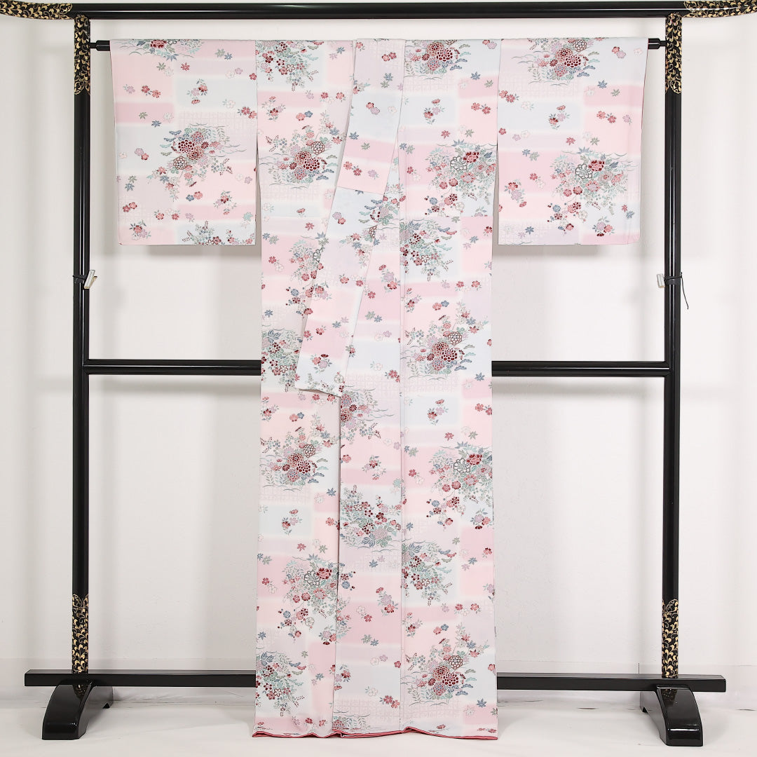 洗える着物 小紋 袷 身丈167cm 裄丈65cm ポリエステル Sランク インフォーマル 広衿 Sサイズ 菊 ピンク系 RP 1221-17550