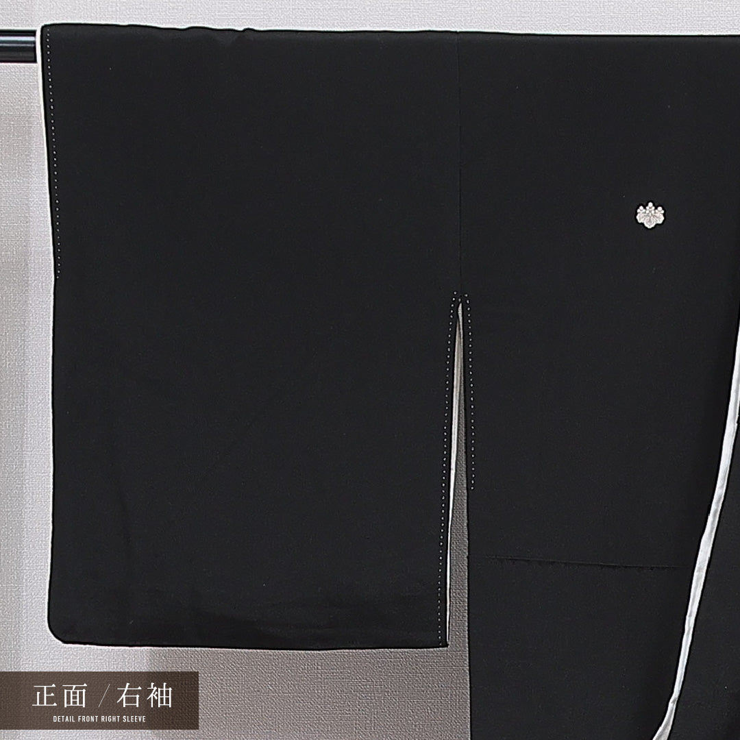 黒留袖 袷 身丈155cm 裄丈63cm 正絹 Cランク 五つ紋 (五三桐) フォーマル 広衿 Mサイズ 比翼 鶴 菱 黒系 LP 1213-07017