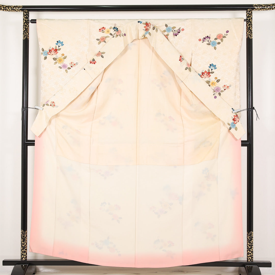 洗える着物 付下げ 袷 身丈162cm 裄丈64cm ポリエステル Cランク インフォーマル 広衿 Mサイズ 菊 クリーム系 LP 1218-17475