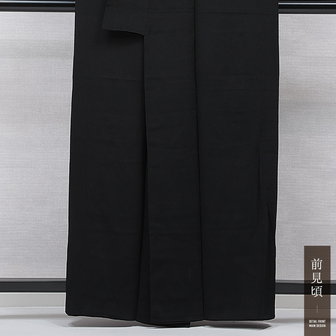 黒紋付 袷 身丈165cm 裄丈61cm 正絹 Sランク 五つ紋 (上がり藤に井形) 弔事用 広衿 XLサイズ 無地 黒系 RP 1230-07007