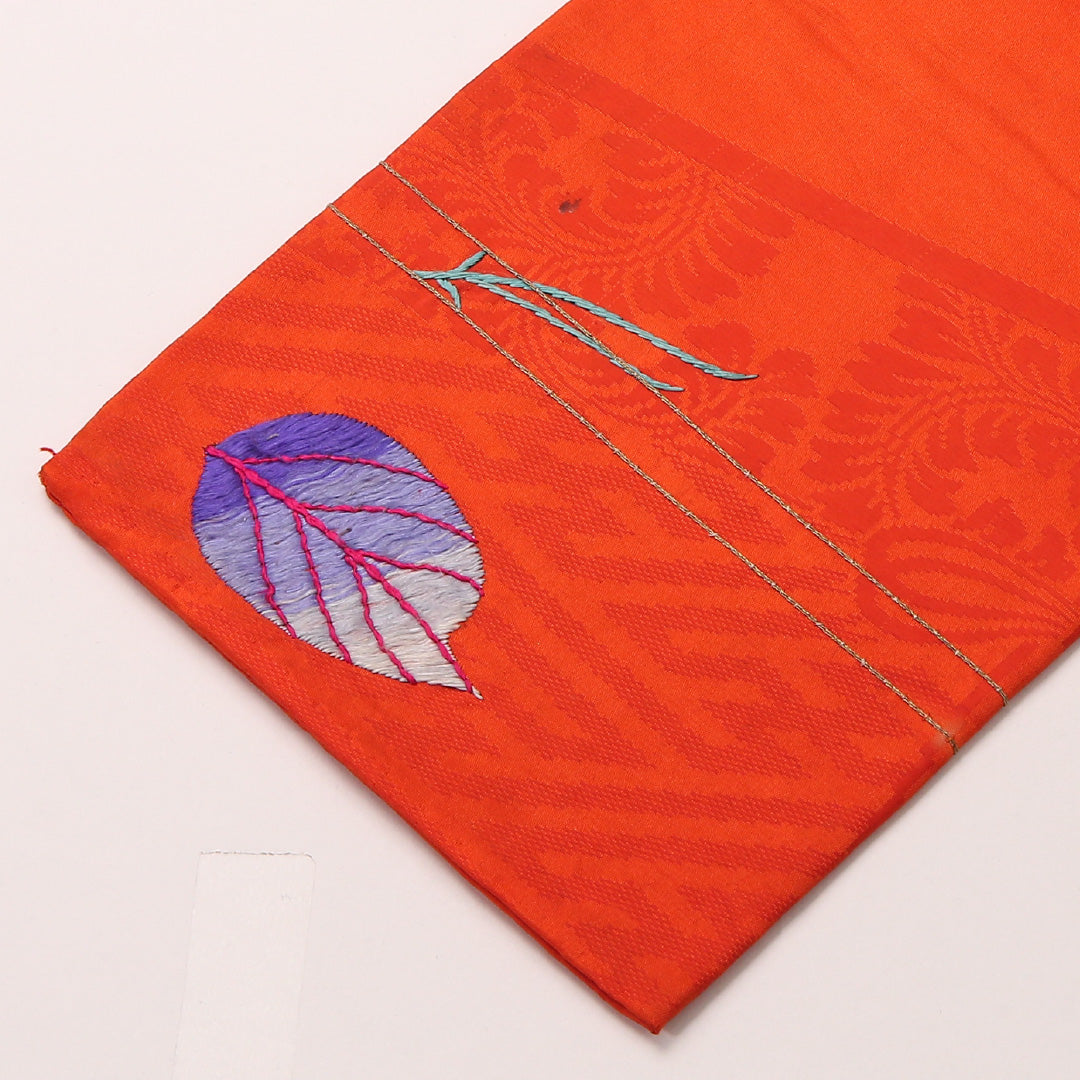 アンティーク 半幅帯 帯丈328cm 正絹 ポイント柄 小袋帯 椿 刺繍 朱系 1247-00706