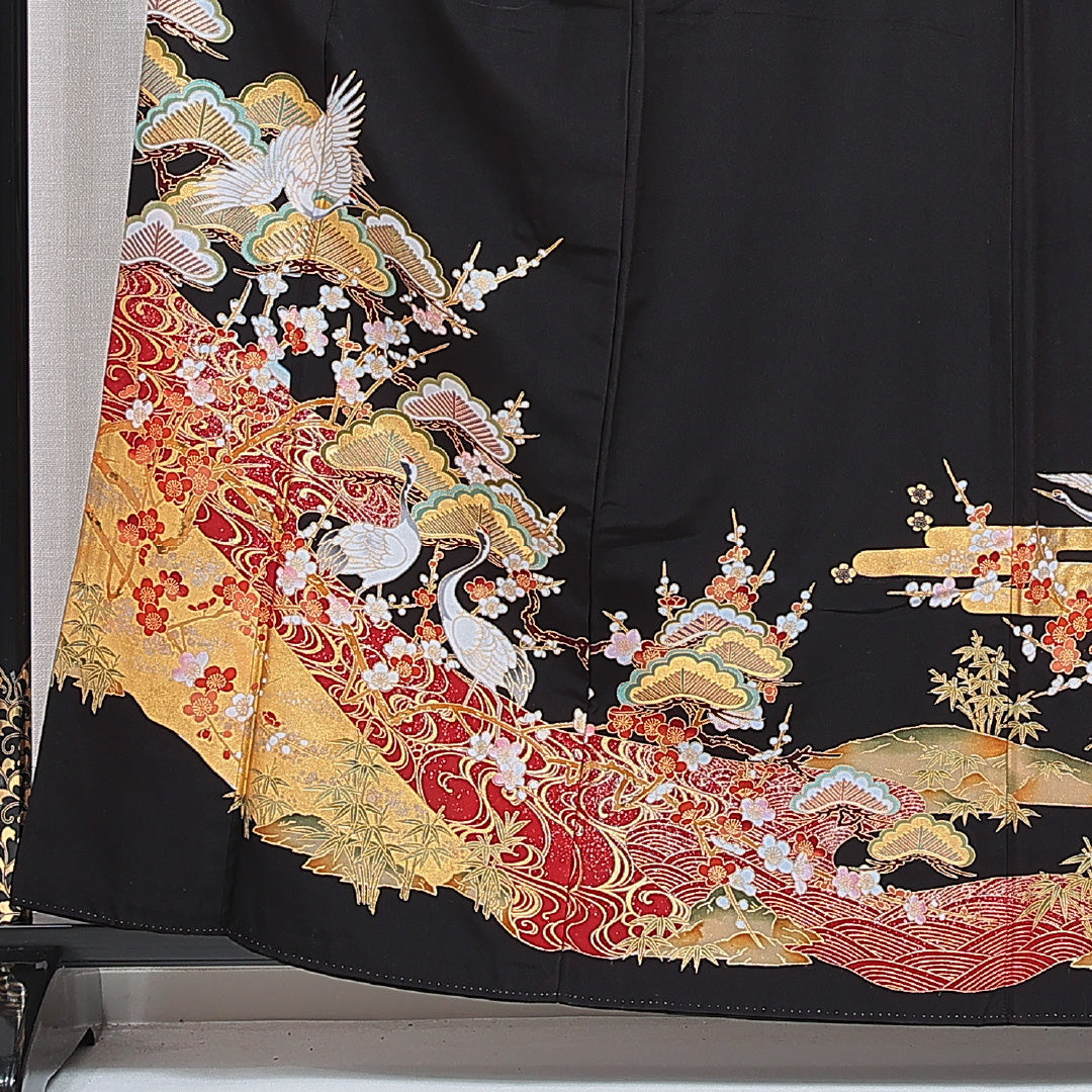 洗える着物 黒留袖 袷 身丈161cm 裄丈64cm ポリエステル Aランク 五つ紋 (五三桐) フォーマル 広衿 Lサイズ 金彩 比翼 松鶴 山水 黒系 M4 1213-07091