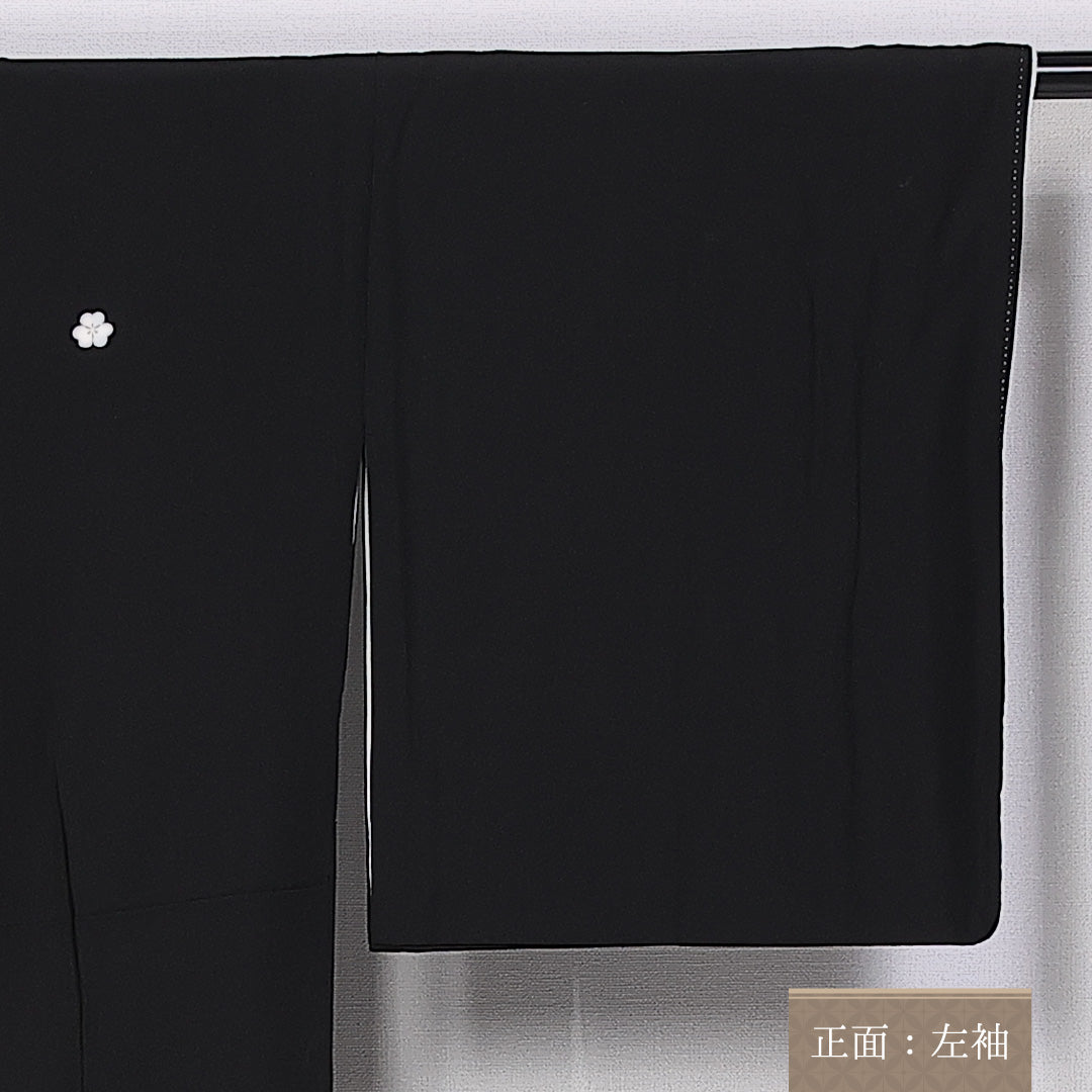黒留袖 袷 身丈161cm 裄丈65cm 正絹 Sランク 五つ紋 (片喰) フォーマル 広衿 Lサイズ 京友禅 比翼 作家物 落款 道長取り 牡丹 扇面文 黒系 RP 1213-06571