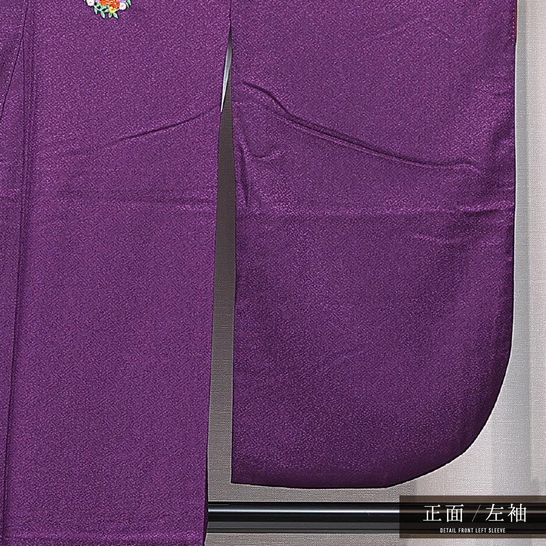 洗える着物 小振袖 袷 身丈164cm 裄丈66cm ポリエステル Sランク 紋意匠 (紗綾形) セミフォーマル 広衿 Lサイズ 刺繍 牡丹 菊 紫系 RP 1216-07056