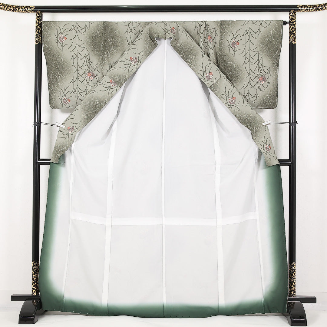 未使用品 洗える着物 小紋 袷 身丈169cm 裄丈68cm ポリエステル Sランク インフォーマル 広衿 Lサイズ しつけ糸 源氏車 緑系 RP 1221-17438