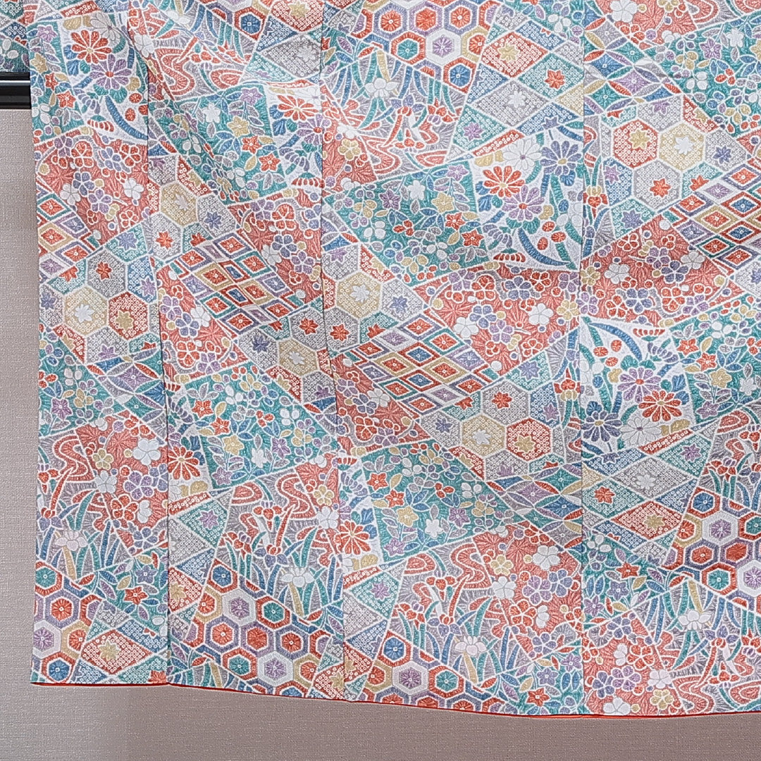 洗える着物 小振袖 袷 身丈151cm 裄丈62cm ポリエステル Sランク セミフォーマル バチ衿 Sサイズ 裂取り 多色系 RP 1216-07089