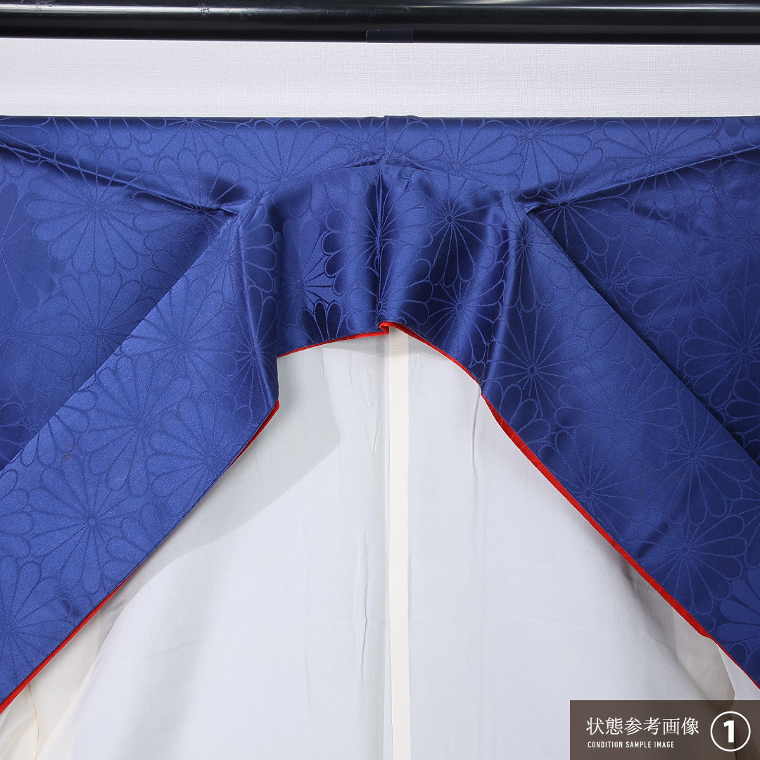 振袖 袷 身丈155cm 裄丈64cm 正絹 Aランク 三つ紋 (丸に九枚笹) 紋意匠 (菊) フォーマル 広衿 Mサイズ 菊 無地 青系 RP 1215-06742