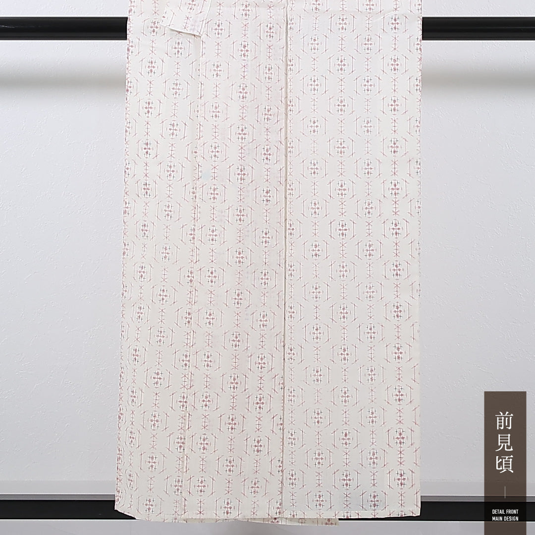 夏物 洗える着物 麻の紬 身丈153cm 裄丈62cm 麻 Cランク カジュアル バチ衿 XSサイズ 亀甲絣 クリーム系 RP 1223-17375