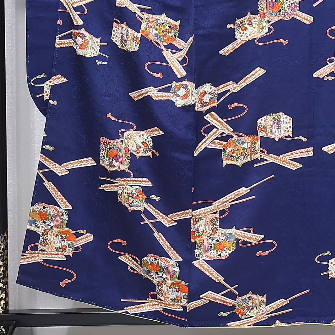 振袖 袷 身丈156cm 裄丈65cm 正絹 Sランク フォーマル 広衿 Mサイズ 玉手箱 紺系 RP 1215-06729