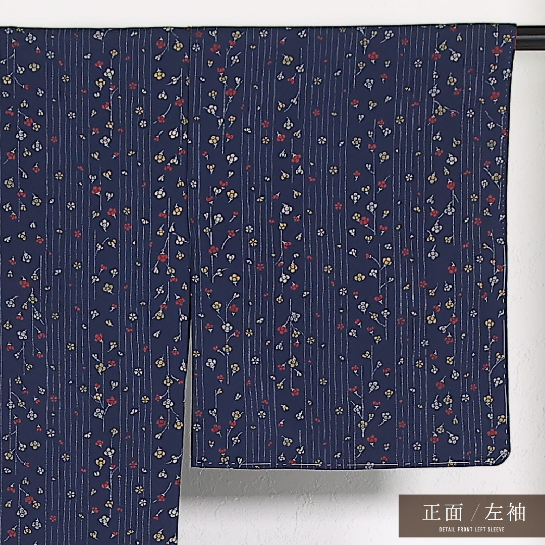 未使用品 洗える着物 小紋 袷 身丈157cm 裄丈62cm ポリエステル Sランク インフォーマル 広衿 XLサイズ しつけ糸 花柄 紺系 RP 1221-17391
