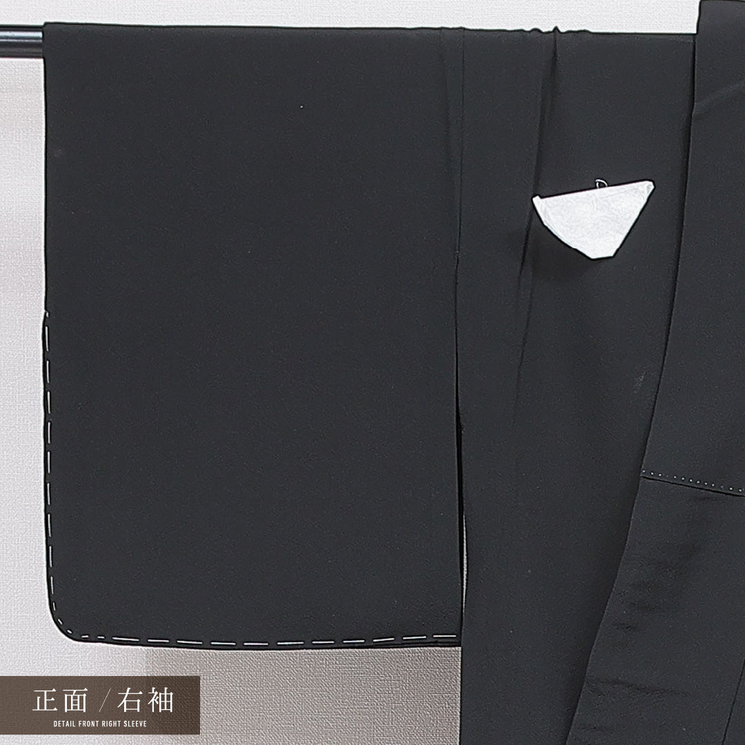 黒紋付 単衣 身丈147cm 裄丈60cm 正絹 Sランク 五つ紋 (五三桐) 弔事用 広衿 XSサイズ 黒系 RP 1230-07094