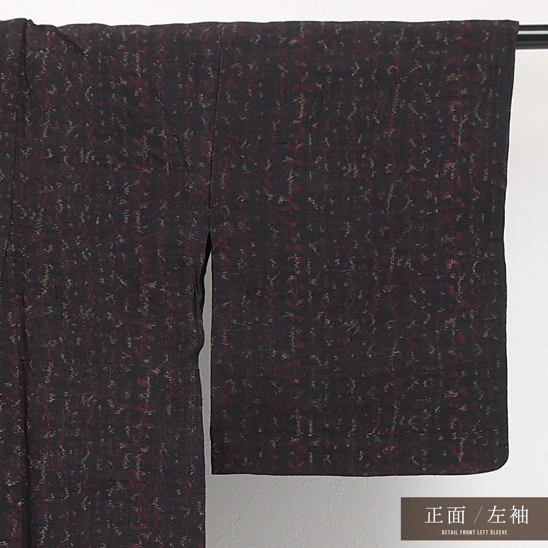 夏物 洗える着物 麻の紬 身丈142cm 裄丈62cm 麻 Sランク カジュアル バチ衿 XSサイズ 創作柄 黒系 RP 1223-17294