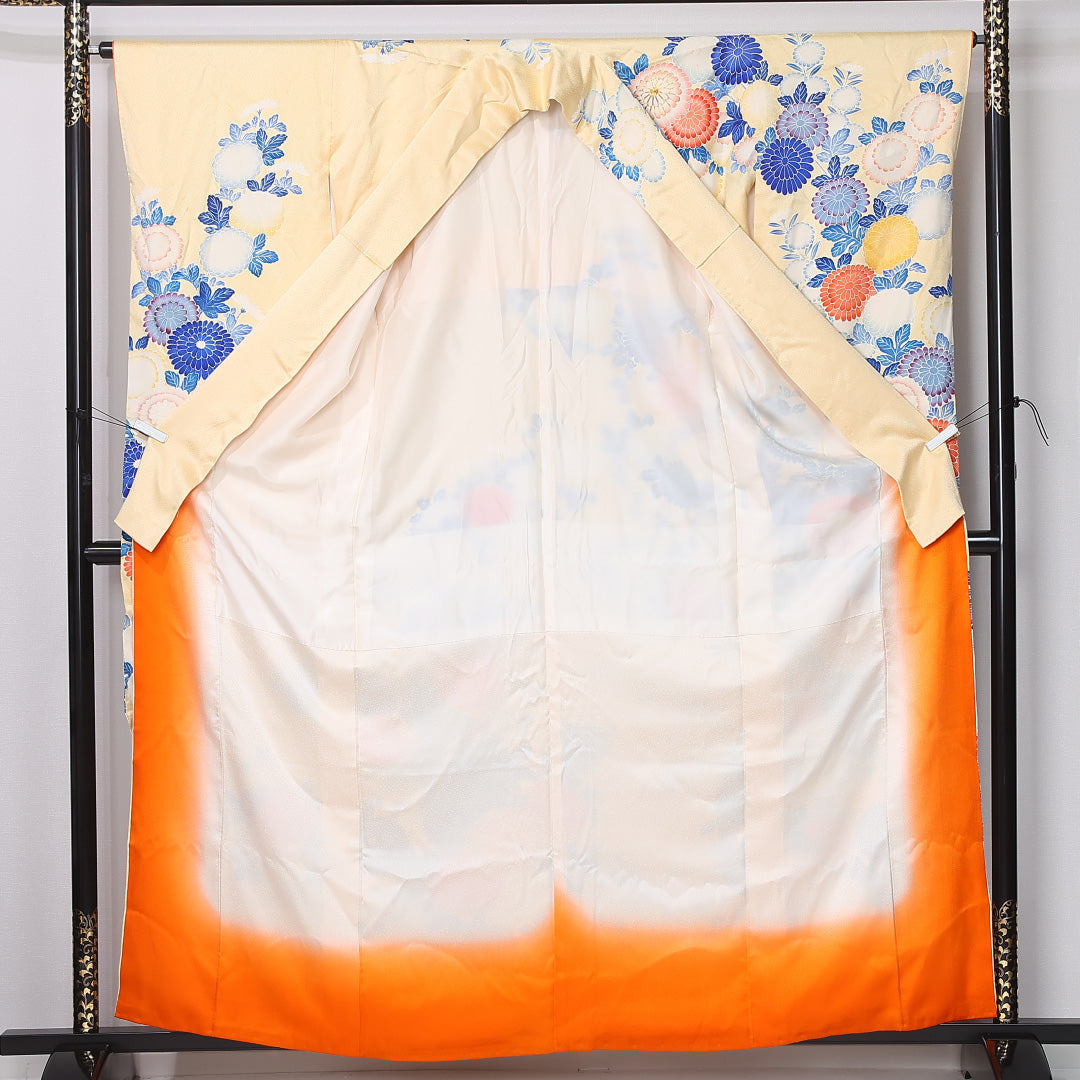 振袖 袷 身丈160cm 裄丈65cm 正絹 Bランク フォーマル 広衿 Lサイズ 刺繍 菊 黄系 RP 1215-06730