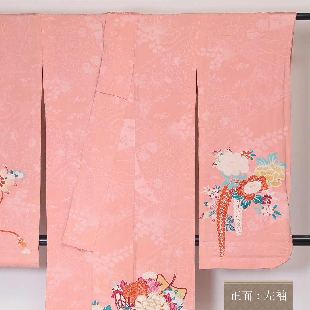 アンティーク 小振袖 (錦紗) 袷 身丈157cm 裄丈63cm 正絹 Bランク 紋意匠 (吉祥文様) 広衿 Mサイズ 藤 牡丹 ピンク系 RP 1216-06346