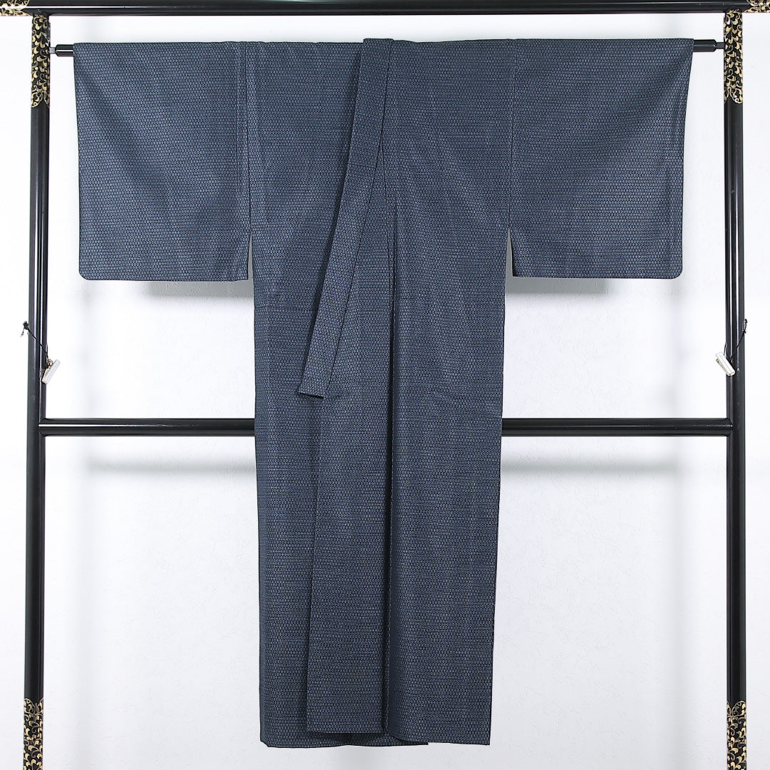 アンサンブル 男着物 (紬) 袷 身丈141cm 裄丈68cm 正絹 Sランク インフォーマル 棒衿 Sサイズ 亀甲 紺系 RP 1224-17364