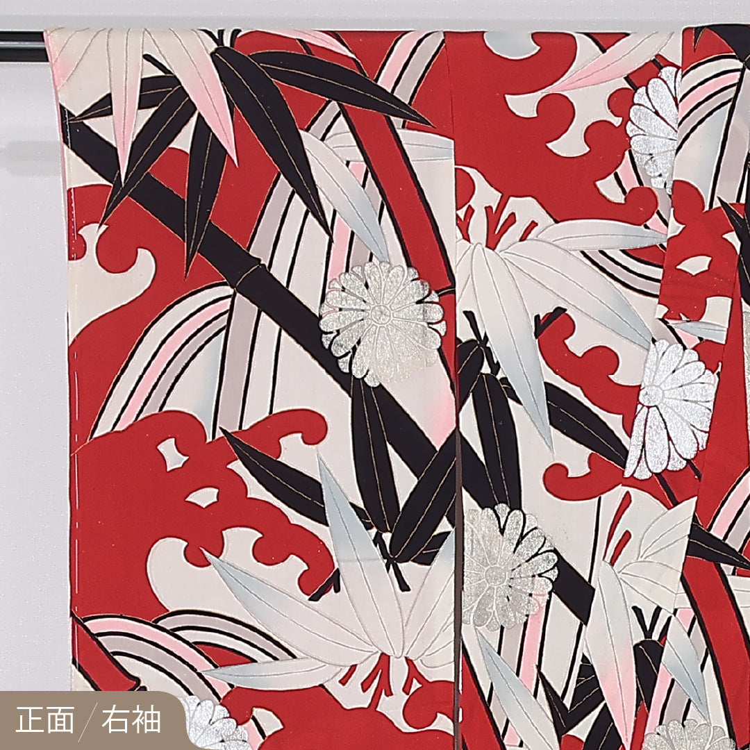 アンティーク 小振袖 袷 身丈156cm 裄丈62cm 正絹 Aランク バチ衿 Mサイズ 菊 竹 赤系 RP 1216-06763